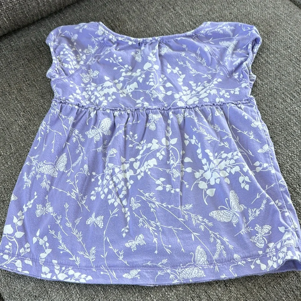 Gap kids Girls Purple Lilac Smocked Keyhole button Cap Sleeve Top Size 6